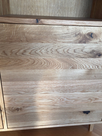 Highboard Eiche Rustikal – Natur geölt Ausstellungsstück