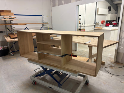 Sideboard "schmale Fuge" by Wildwuchs-Möbel, 180cm wide, made of natural oiled oak with a sleek design.