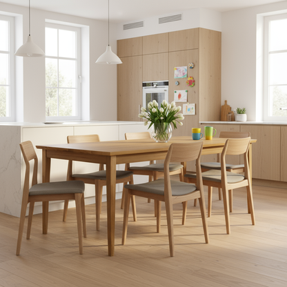 Großer Esstisch aus Eiche Premium in Reinform Natur, geölt, mit schlankem Holzfuß, naturbelassen und robust.