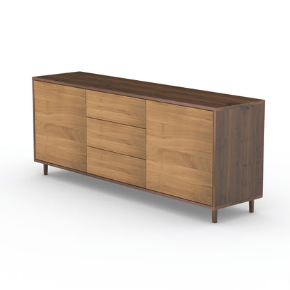 Helles Eichensideboard von Wildwuchs-Möbel, braun und natur geölt, 180 cm lang, modernes Design mit Stauraum.