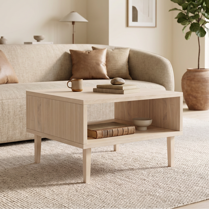 Couchtisch aus Eiche mit 50cm Durchmesser, Wildwuchs-Möbel, massivholz, geölt, elegantes Design mit sichtbaren Holzfüßen